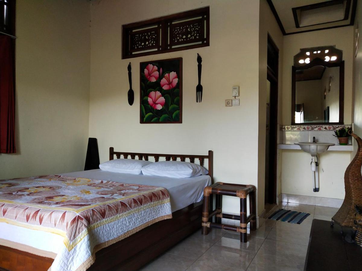Bagus Homestay Padangbai  Buitenkant foto