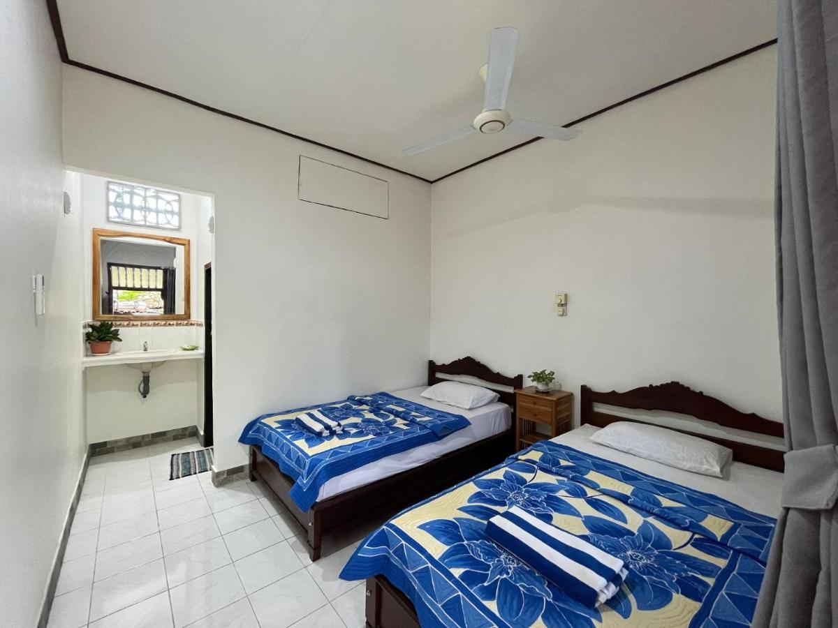 Bagus Homestay Padangbai  Buitenkant foto